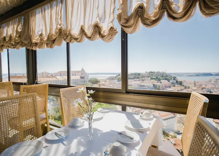 Albergaria Senhora Do Monte Hotel 3*